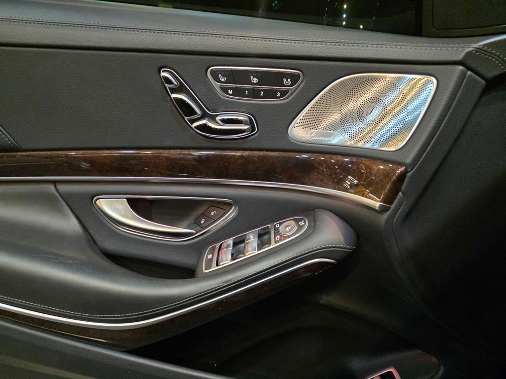 Mercedes-Benz S-Class — photo 08