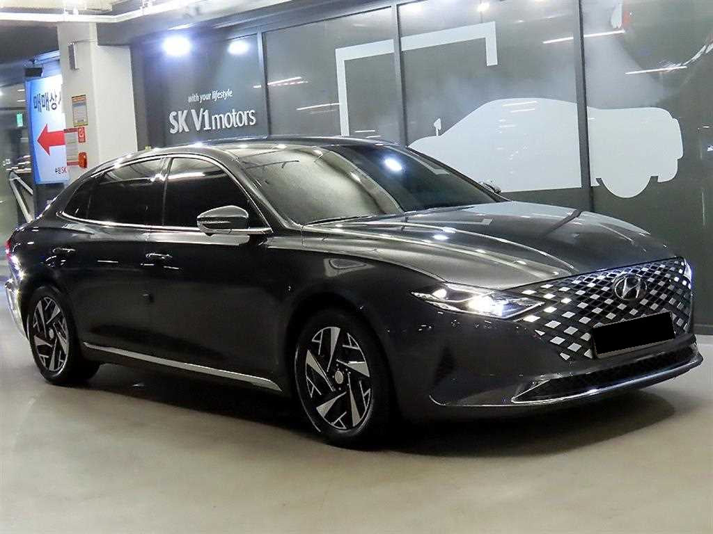 Hyundai Grandeur — photo 01