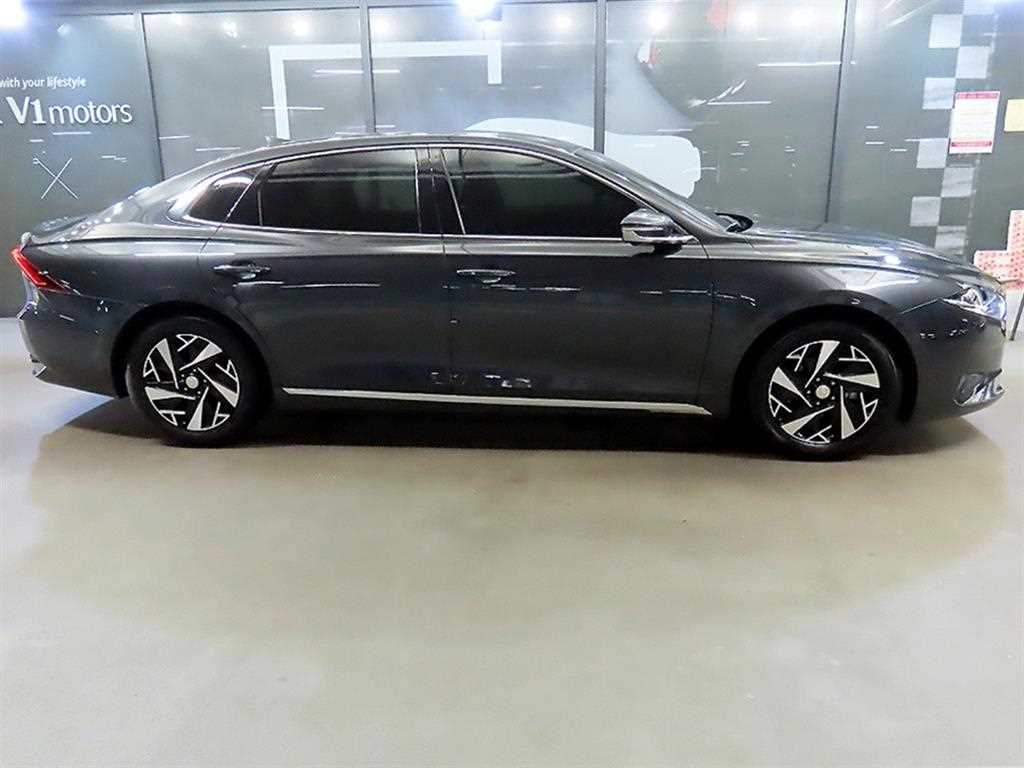Hyundai Grandeur — photo 03