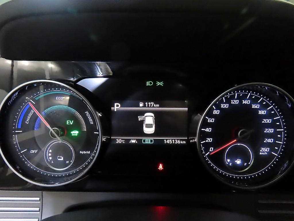 Hyundai Grandeur — photo 09