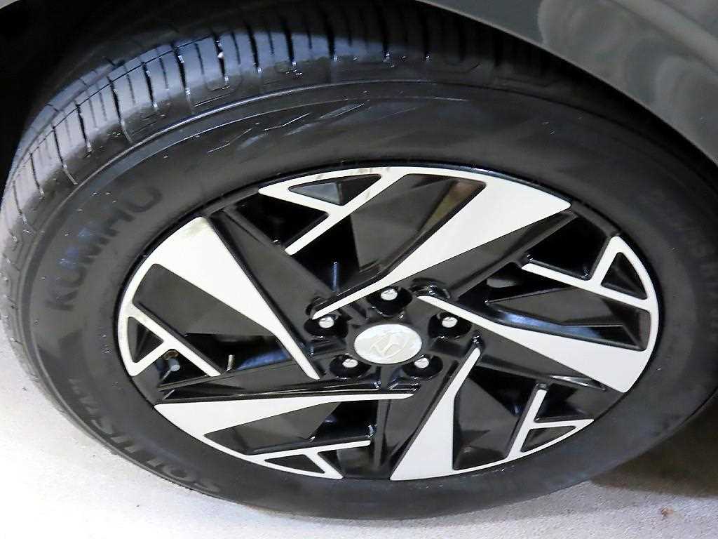 Hyundai Grandeur — photo 20