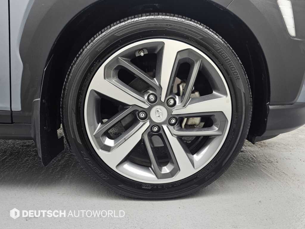 Hyundai Kona — photo 05