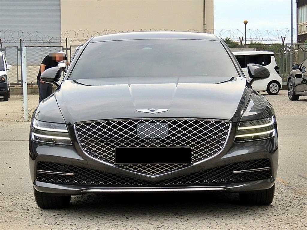 Genesis G80 — photo 01
