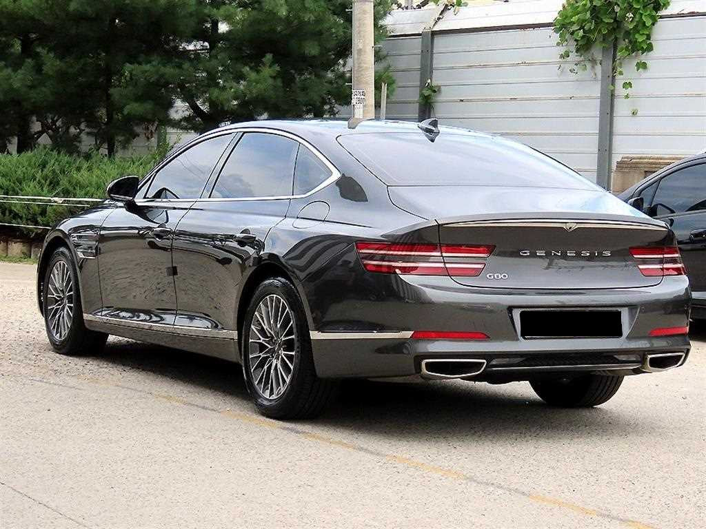Genesis G80 — photo 03