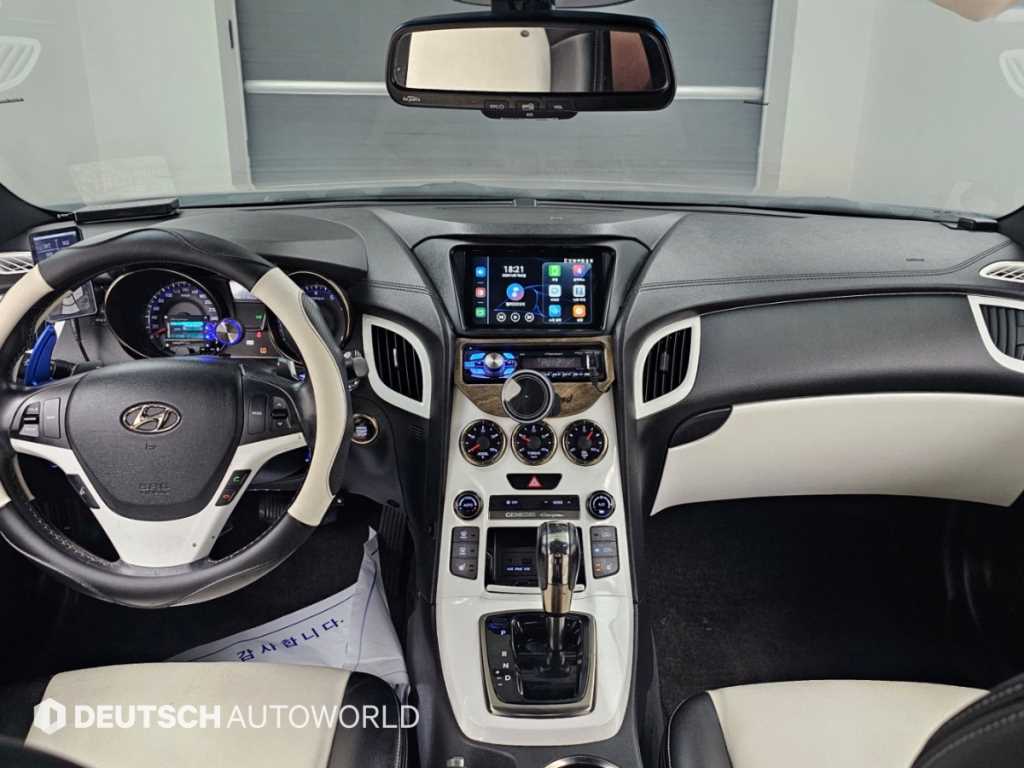 Hyundai Genesis — photo 07
