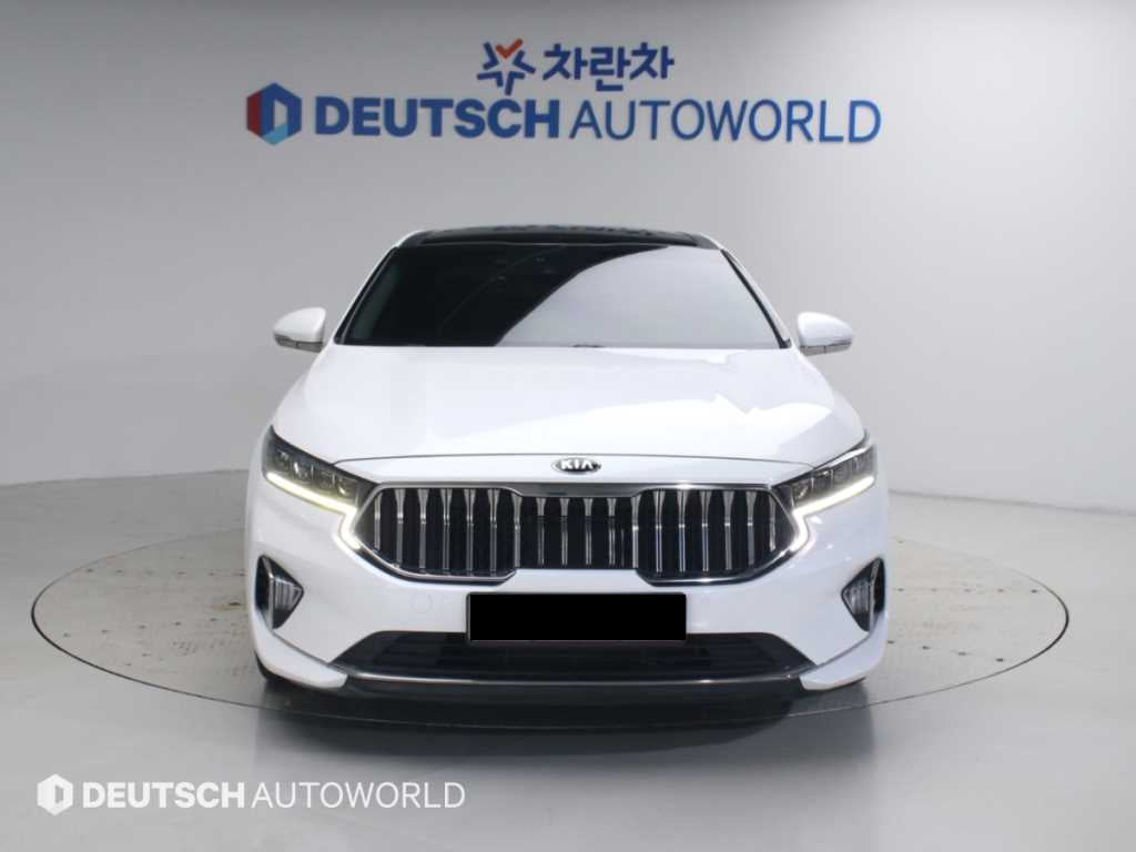 Kia K7 — photo 03