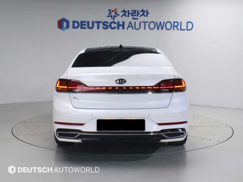 Kia K7 — photo 04