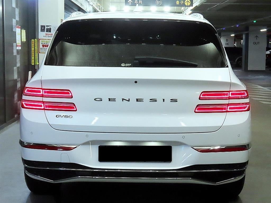 Genesis GV80 — photo 05