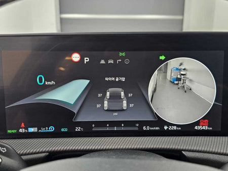 Kia EV6 — photo 08