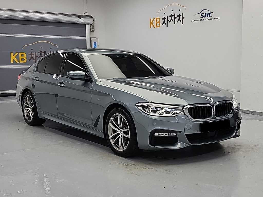 BMW 5-Series — photo 04