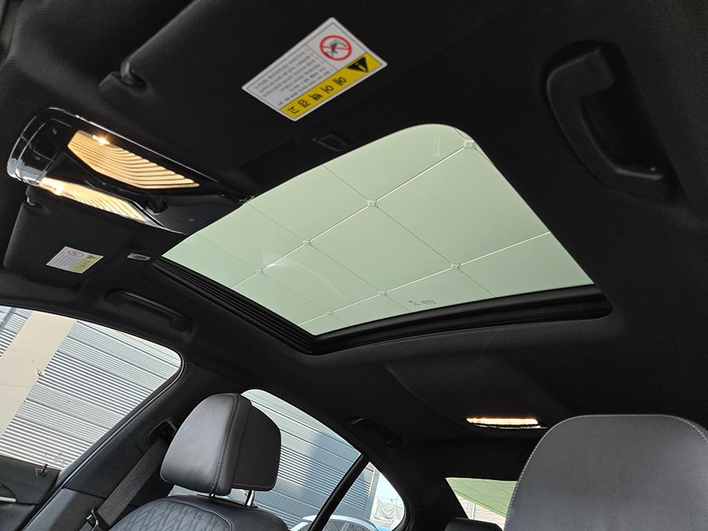 BMW 5-Series — photo 15