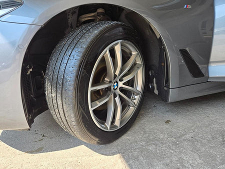 BMW 5-Series — photo 20