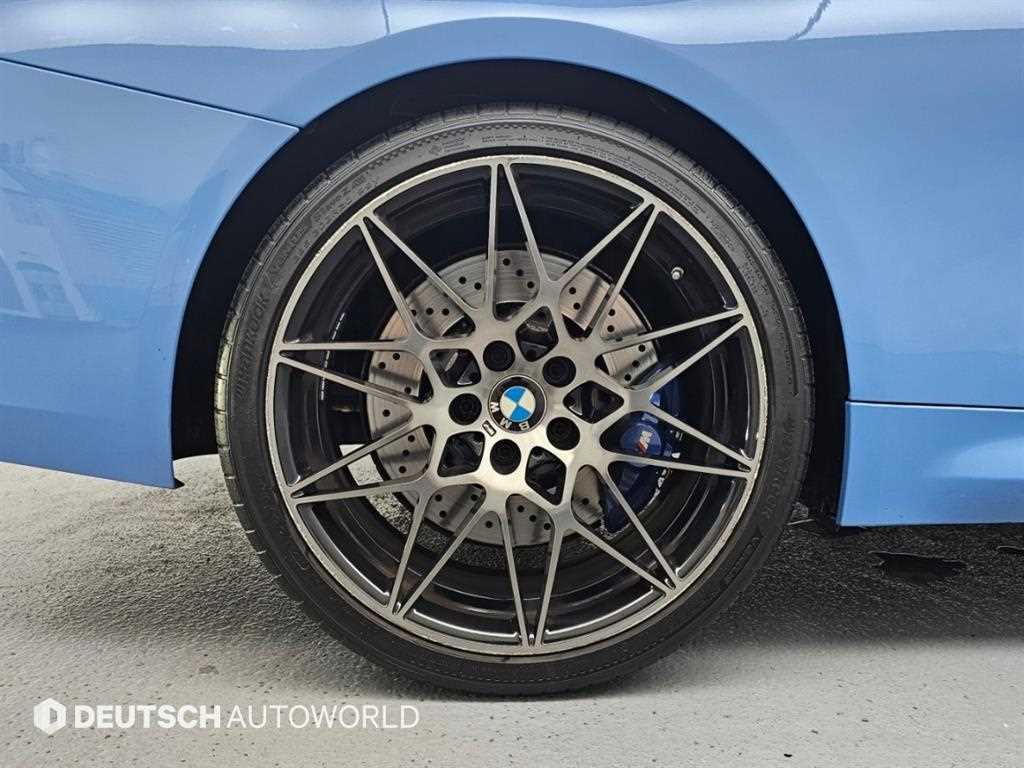 BMW M4 — photo 06