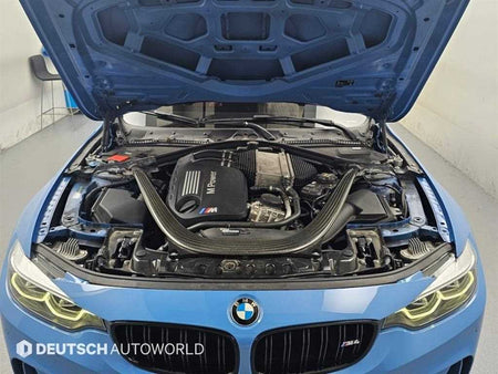 BMW M4 — photo 07