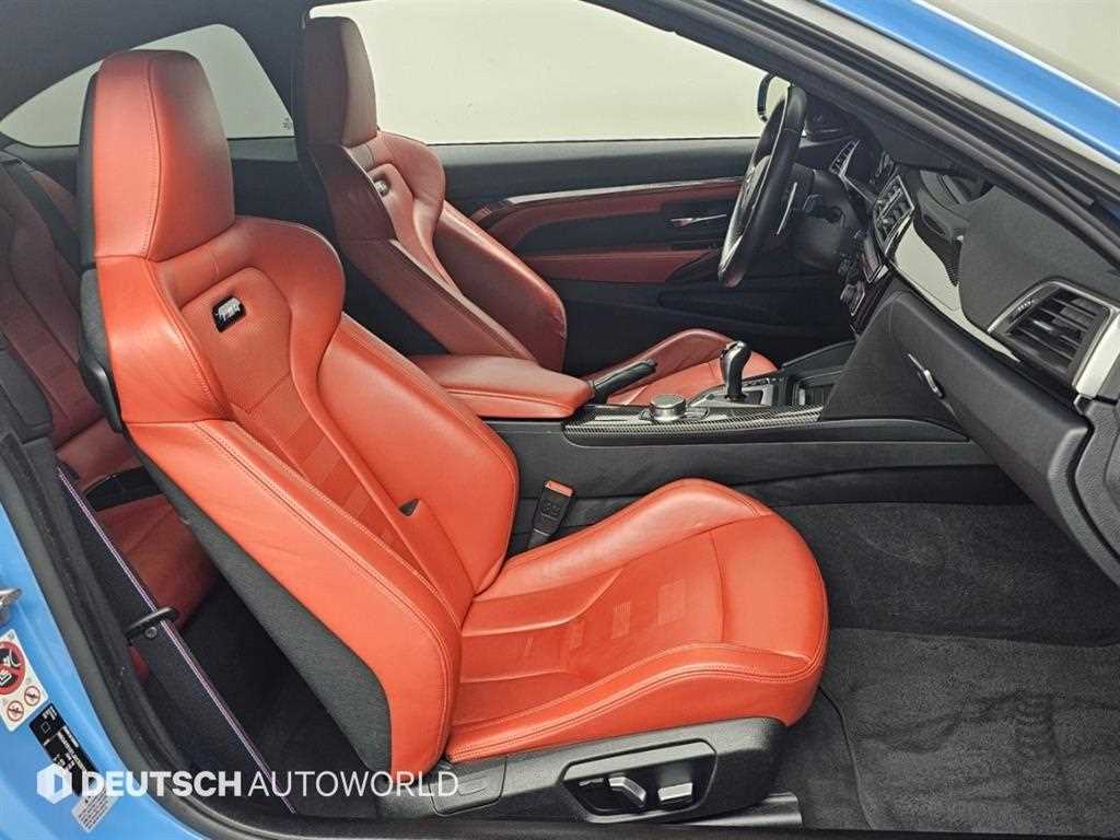 BMW M4 — photo 11
