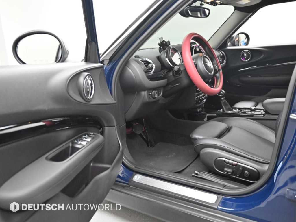 Mini Clubman — photo 11