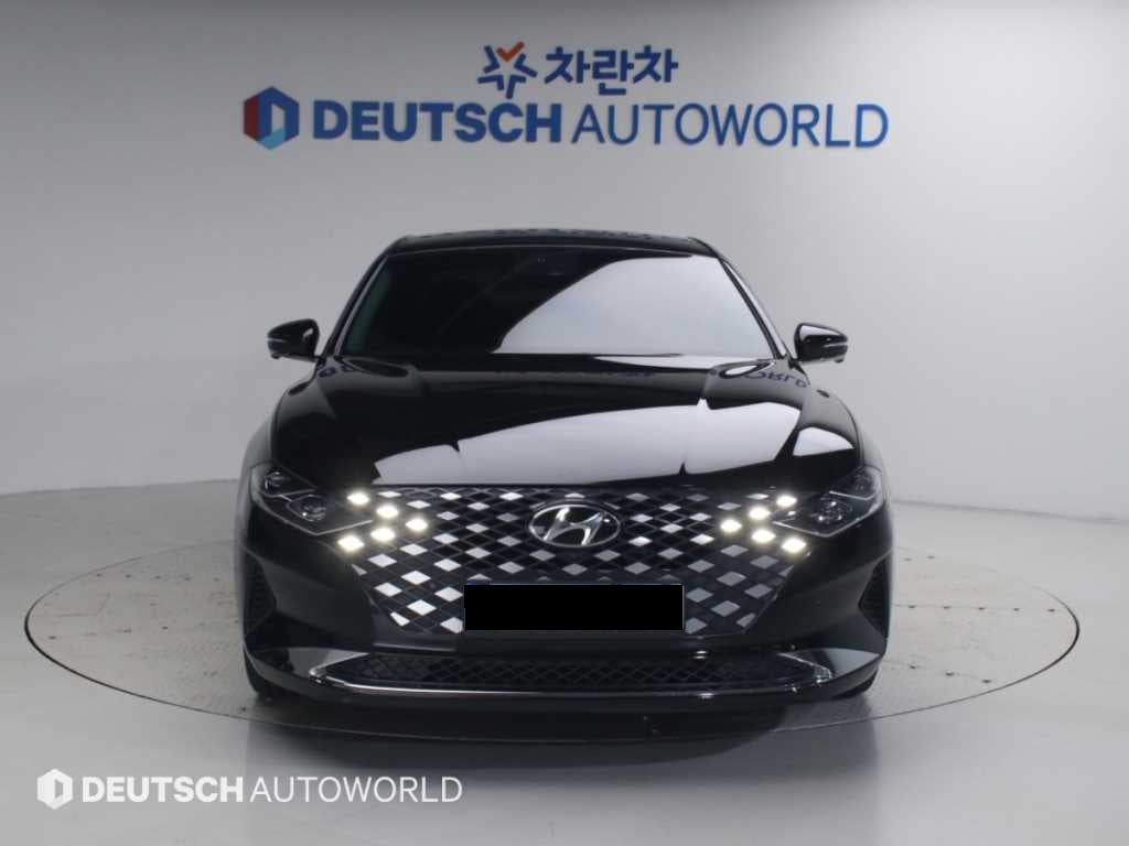 Hyundai Grandeur — photo 03