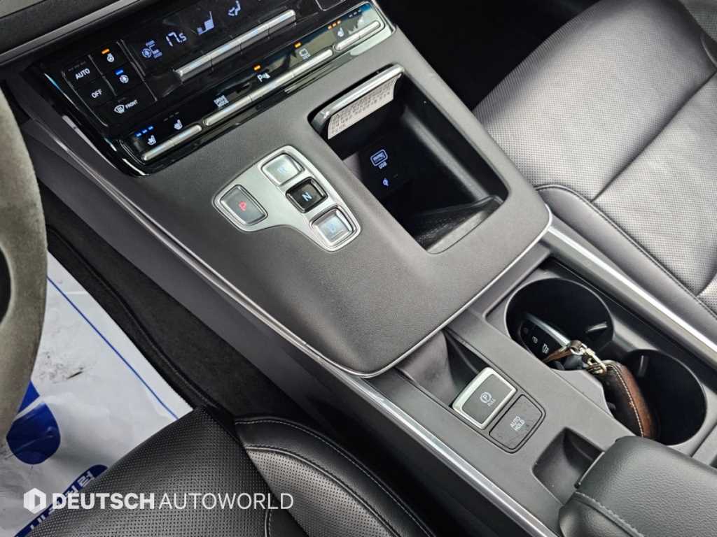 Hyundai Grandeur — photo 09