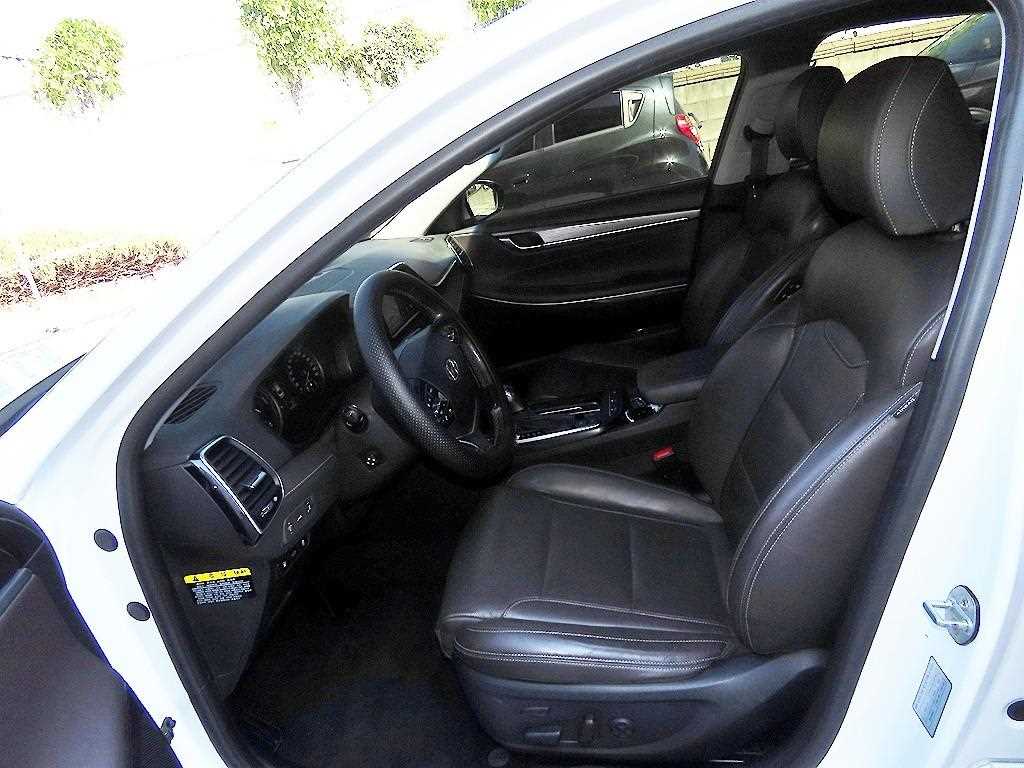 Hyundai Grandeur — photo 05