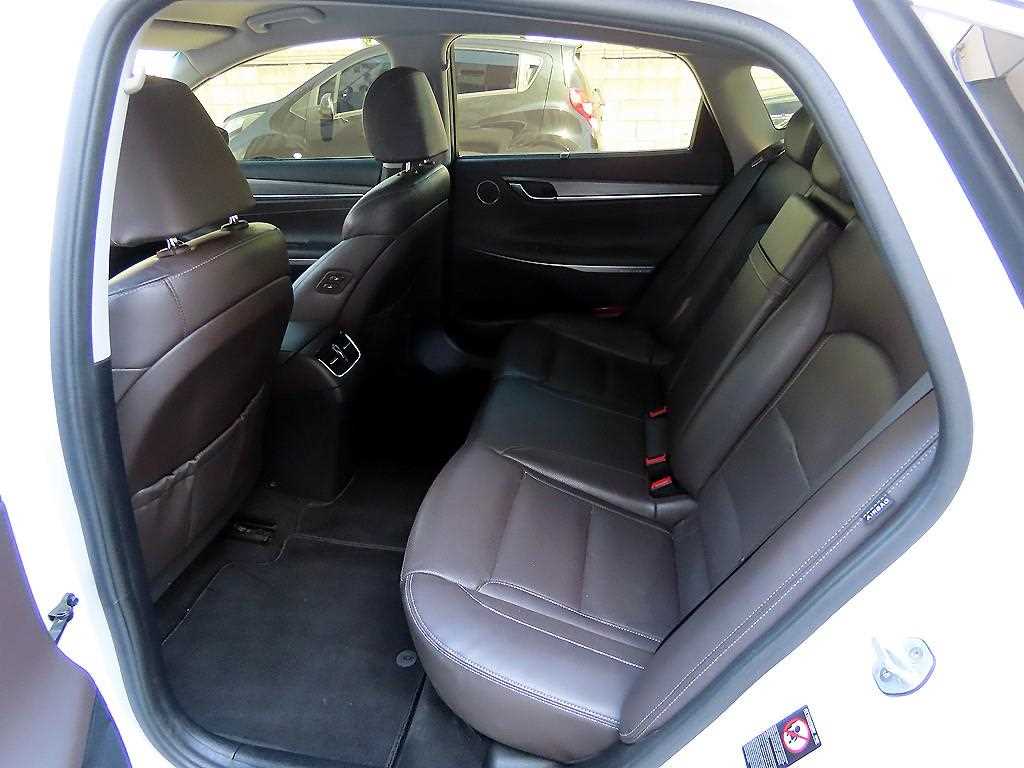 Hyundai Grandeur — photo 06
