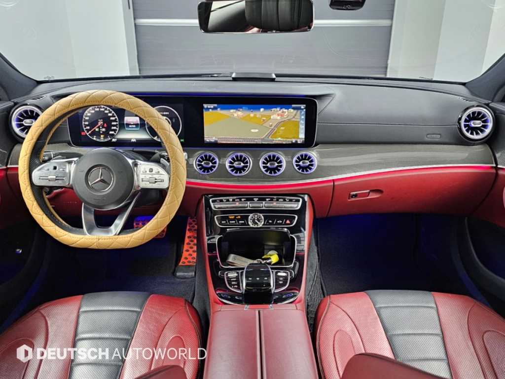 Mercedes-Benz CLS-Class — photo 07