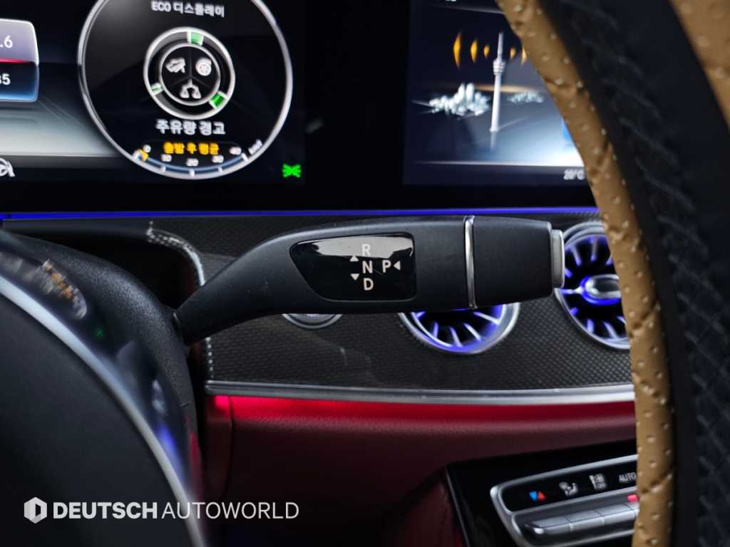 Mercedes-Benz CLS-Class — photo 09