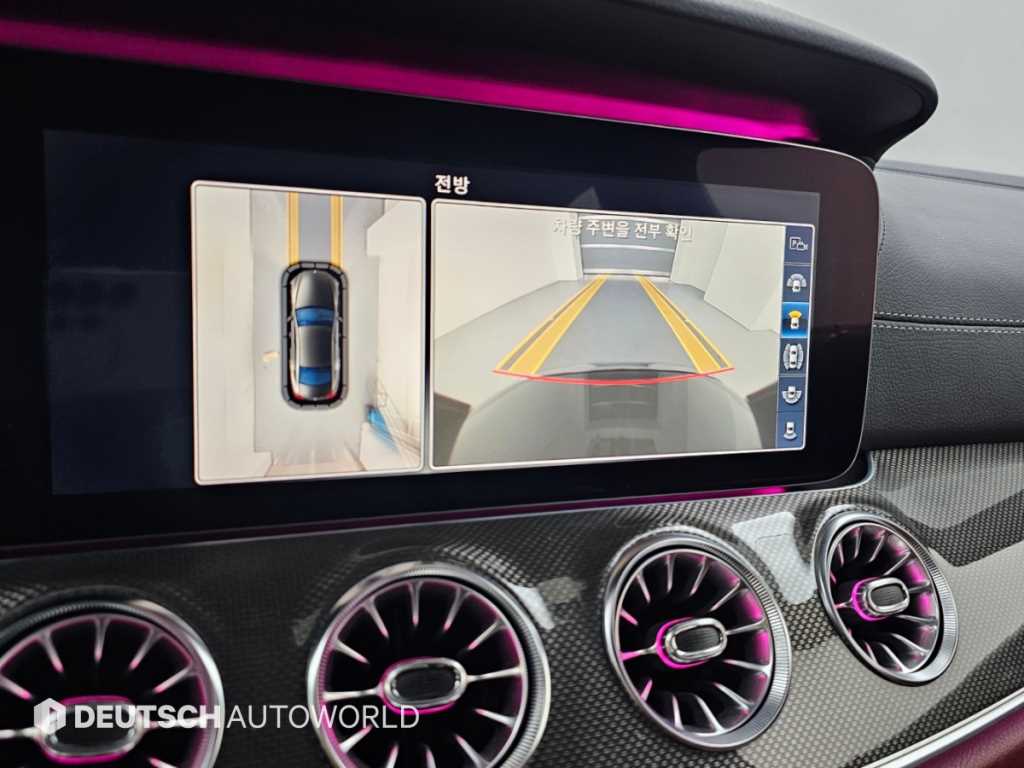 Mercedes-Benz CLS-Class — photo 15