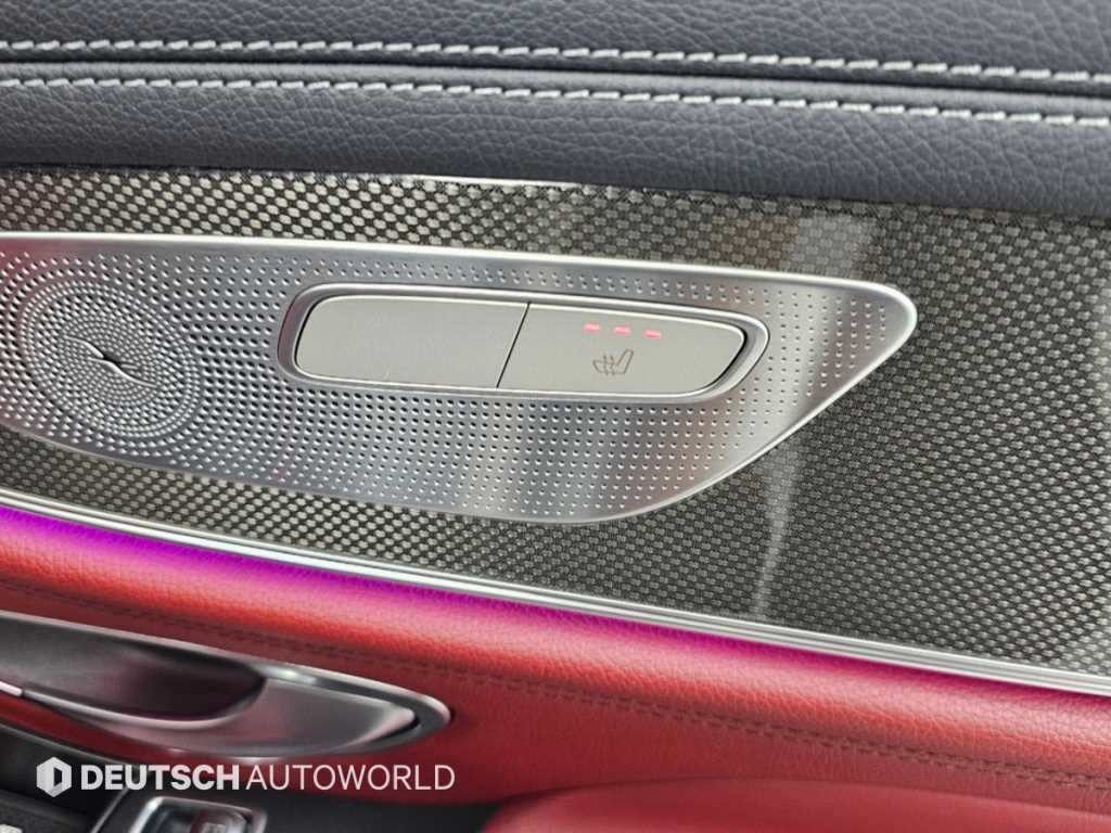 Mercedes-Benz CLS-Class — photo 16