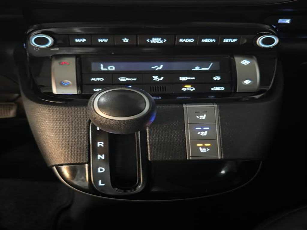 Hyundai Casper — photo 13