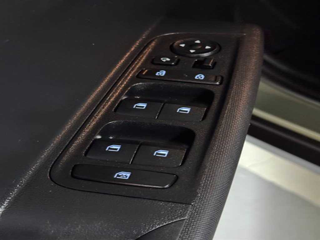 Hyundai Casper — photo 15