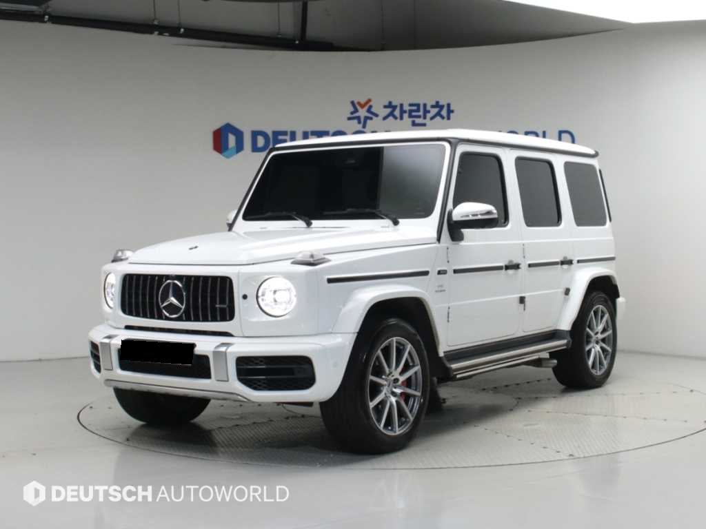 Mercedes-Benz G-Class — photo 01
