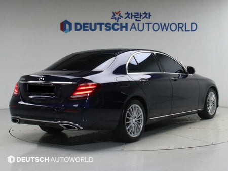 Mercedes-Benz E-Class — photo 03