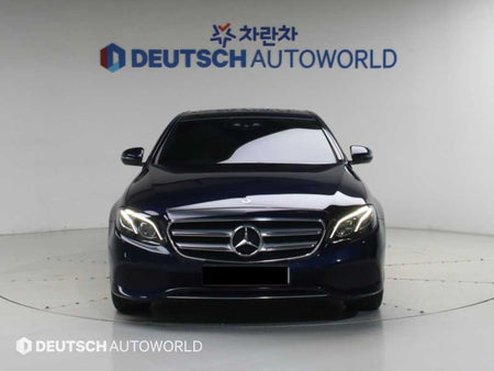 Mercedes-Benz E-Class — photo 04