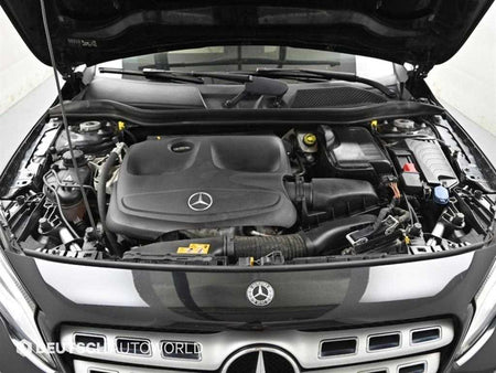 Mercedes-Benz GLA-Class — photo 06