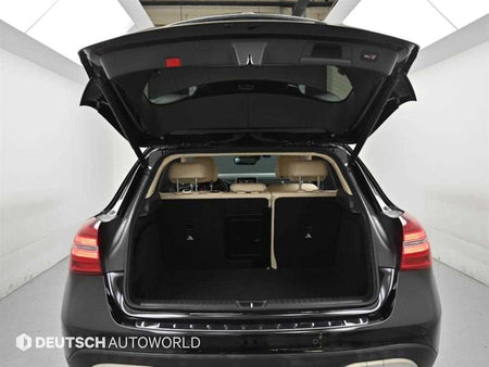 Mercedes-Benz GLA-Class — photo 19
