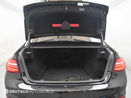 BMW 7-Series — photo 19