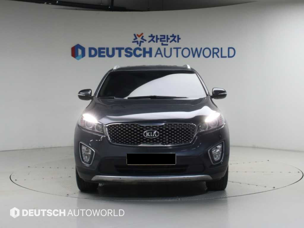 Kia Sorento — photo 03
