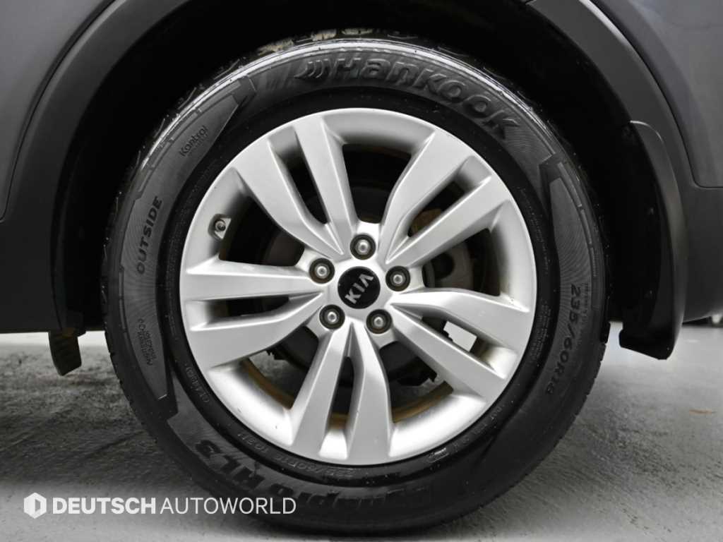 Kia Sorento — photo 05
