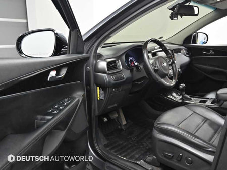 Kia Sorento — photo 11