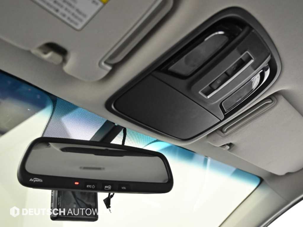 Kia Sorento — photo 18