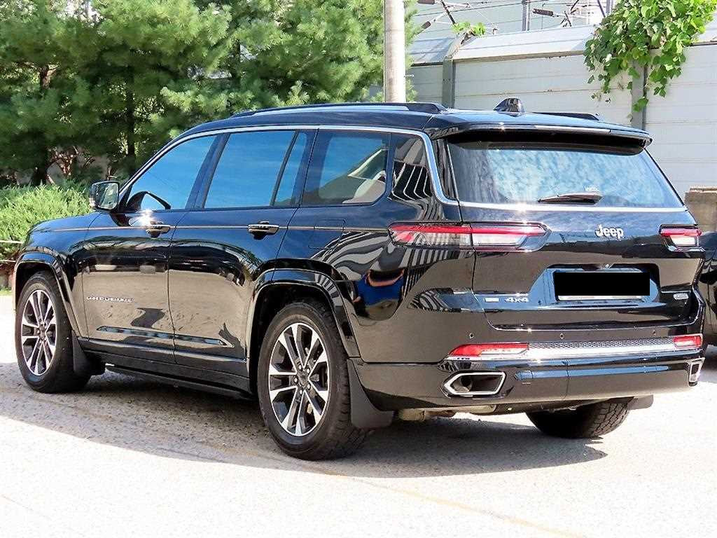 Jeep Cherokee — photo 03