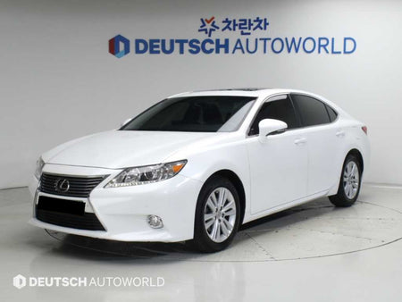 Lexus ES — photo 01