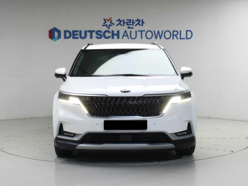 Kia Carnival — photo 03