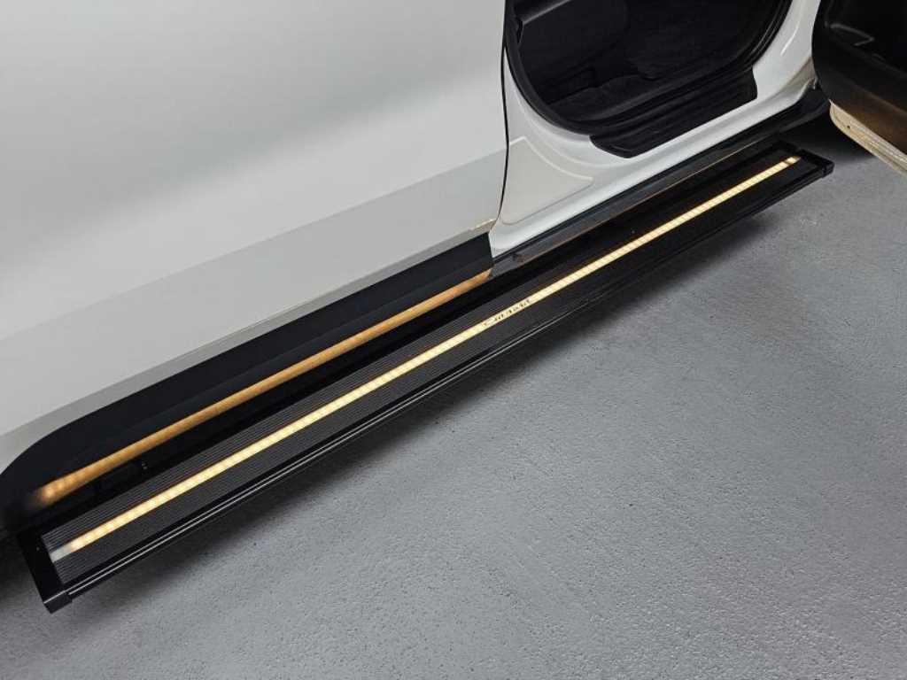 Kia Carnival — photo 18