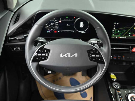 Kia Niro — photo 13