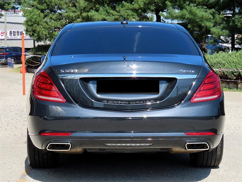 Mercedes-Benz S-Class — photo 04