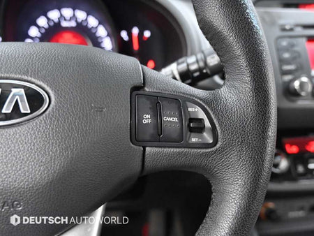 Kia Sportage — photo 17