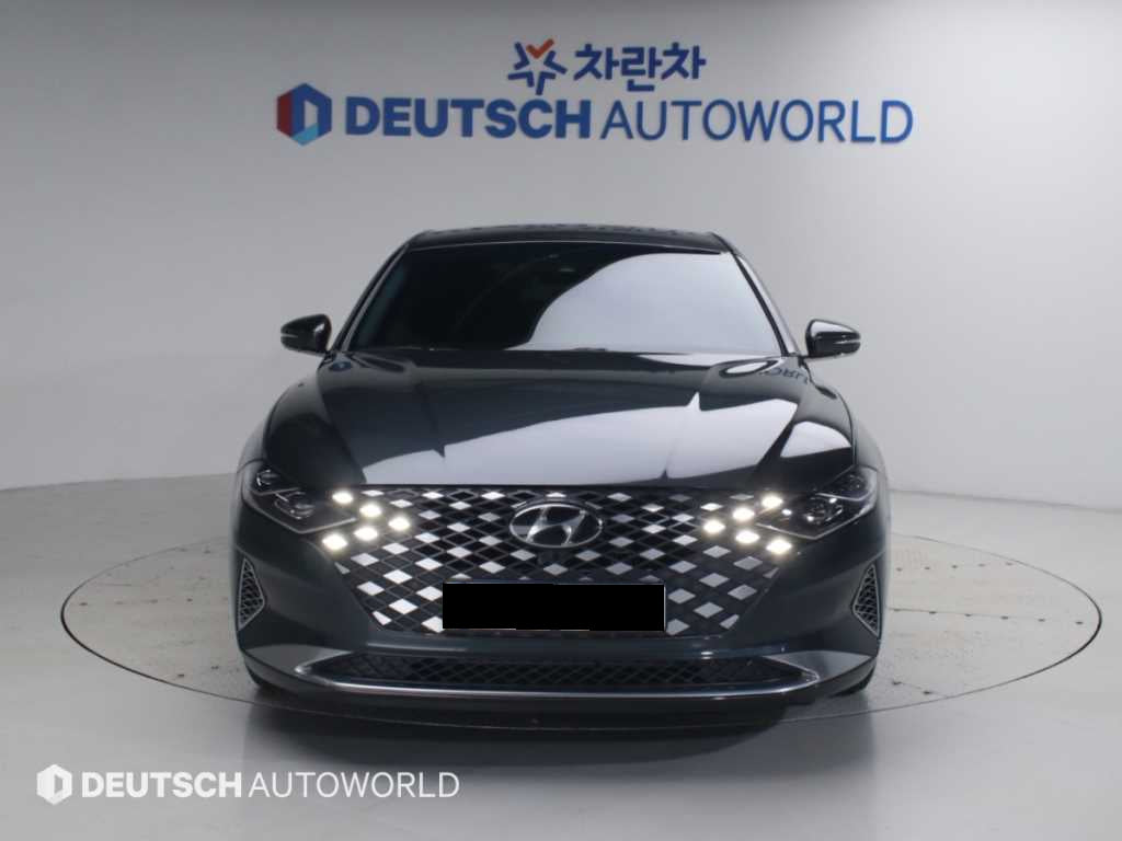 Hyundai Grandeur — photo 03