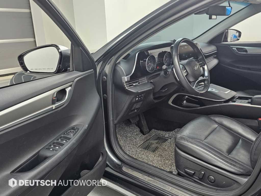 Hyundai Grandeur — photo 11