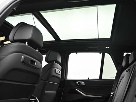 BMW X5 — photo 18